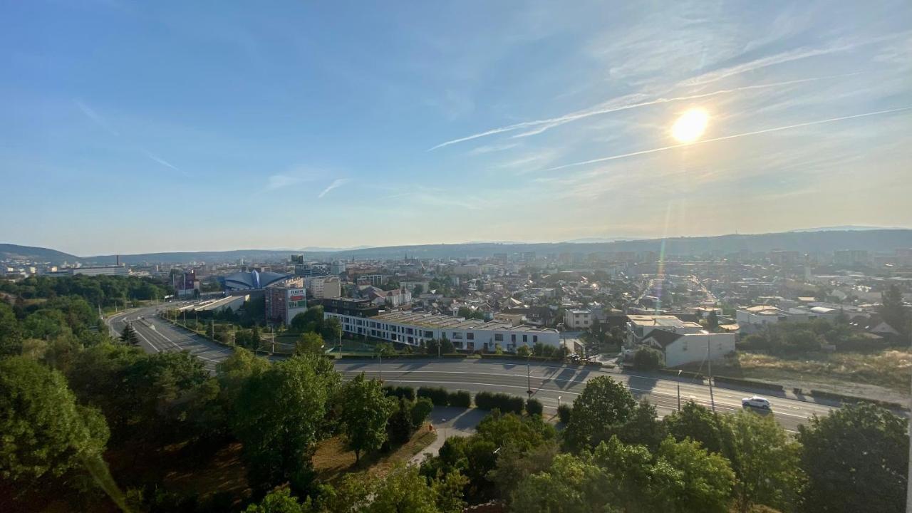 Monte Amnis Kosice Apartment מראה חיצוני תמונה